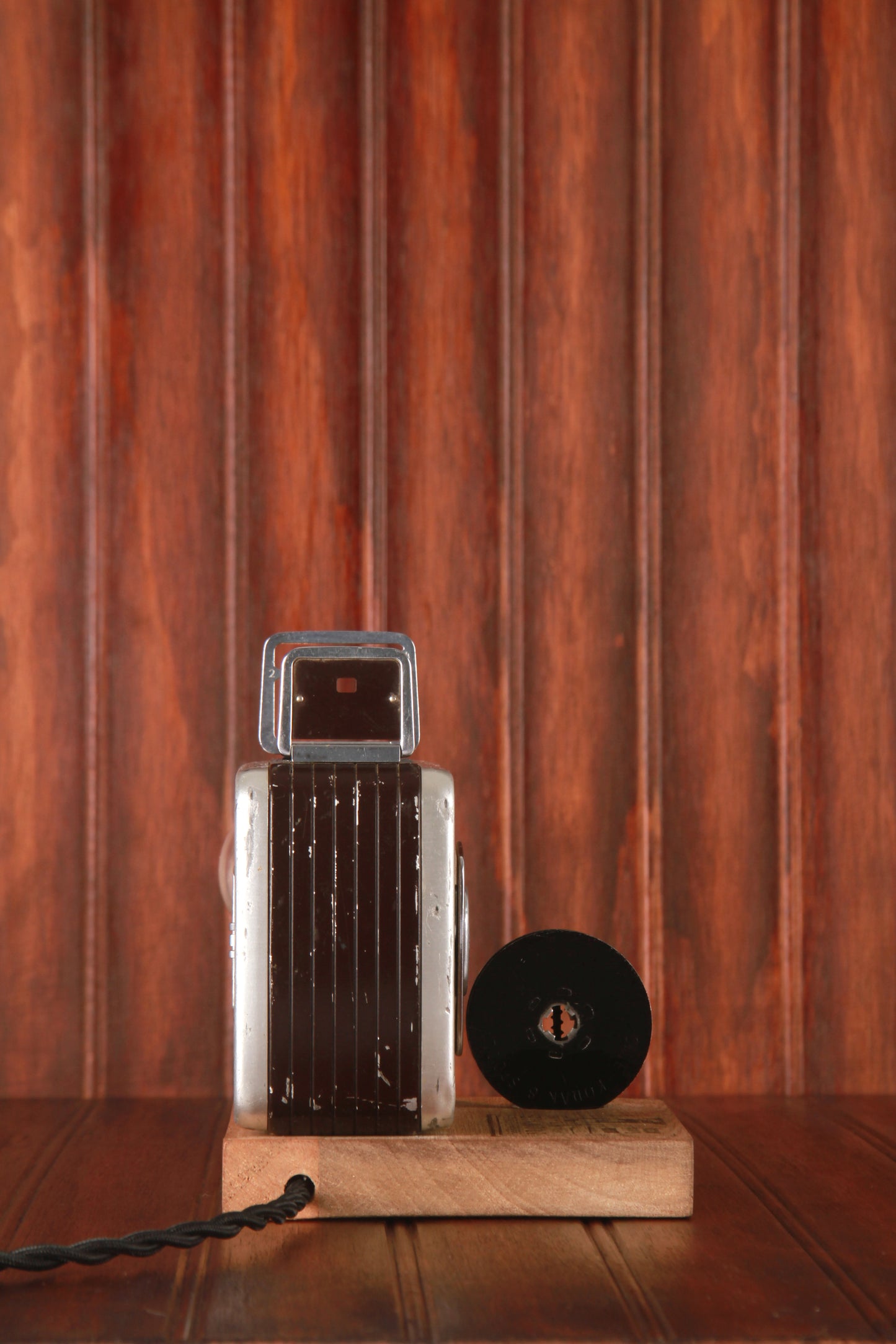 Brownie 8mm Lamp