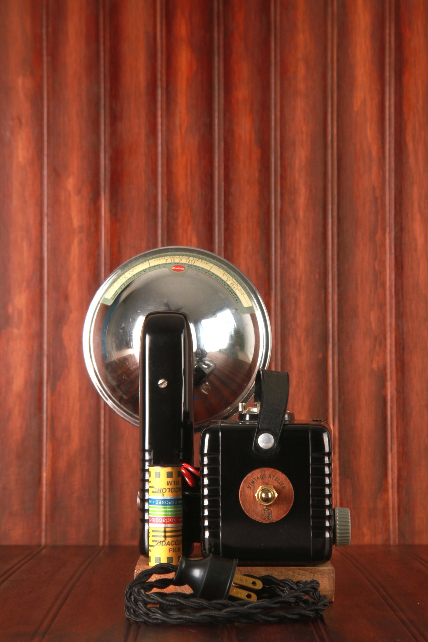 Brownie Hawkeye Camera Lamp