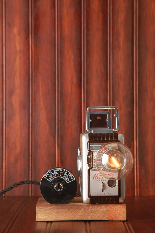 Brownie 8mm Lamp