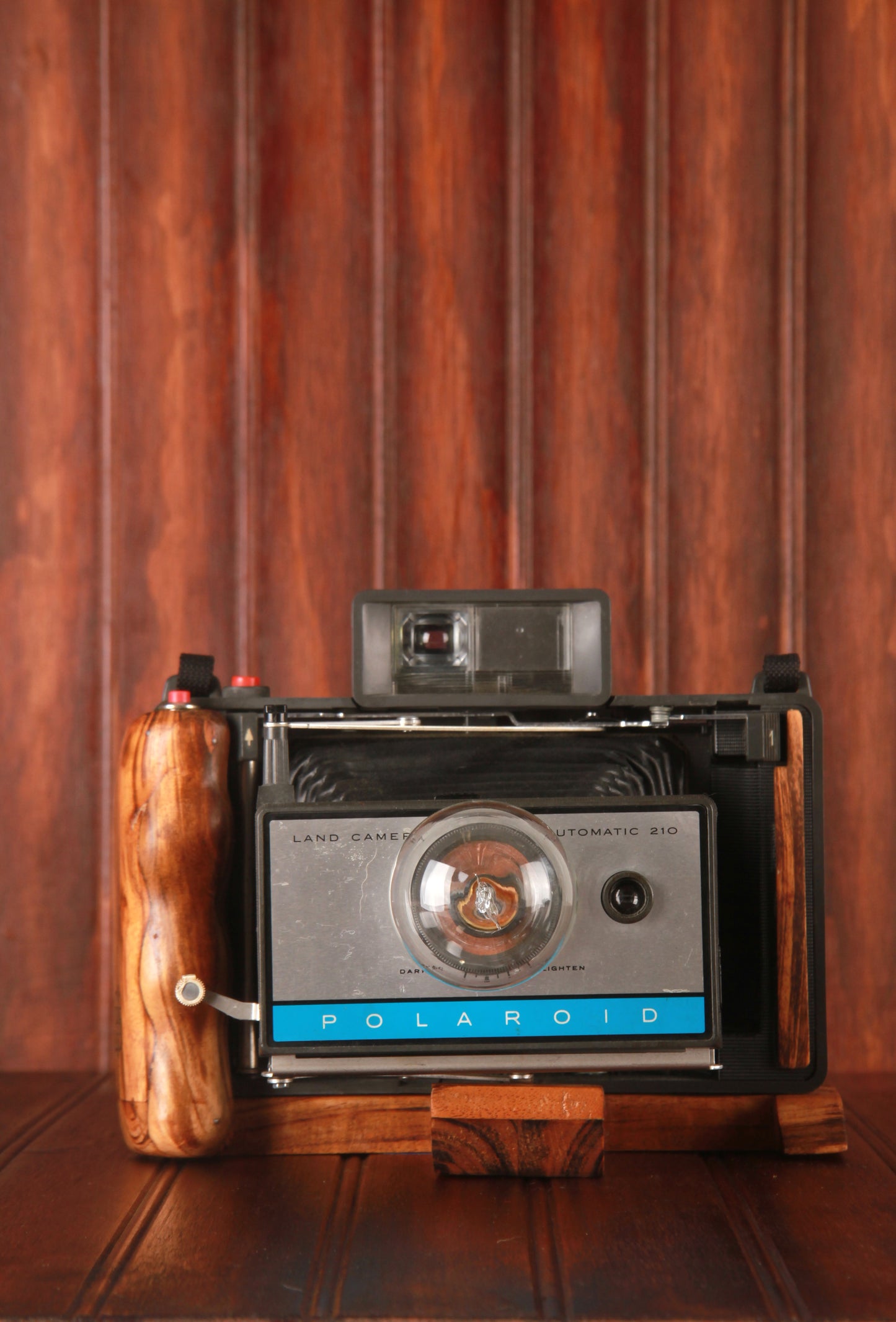 Polaroid 210 Land Camera Lamp