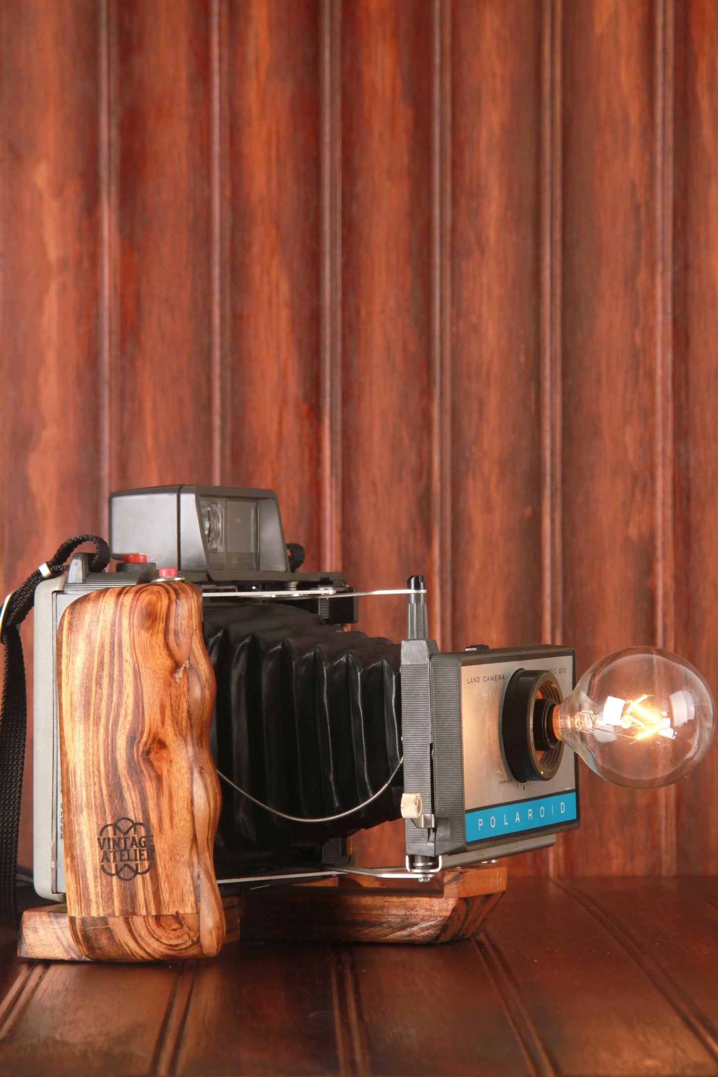 Polaroid 210 Land Camera Lamp