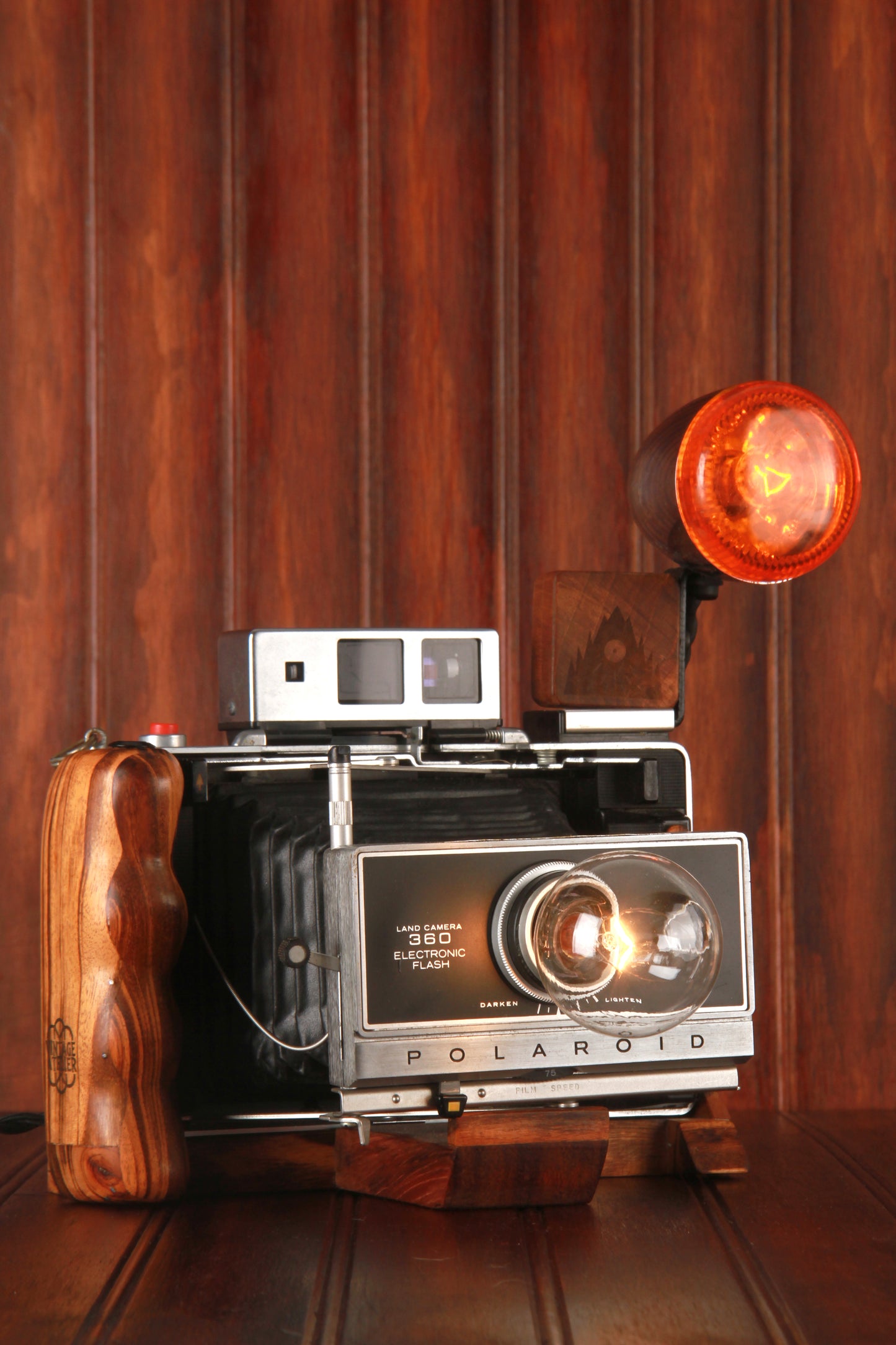 Polaroid 360 Land Camera Lamp