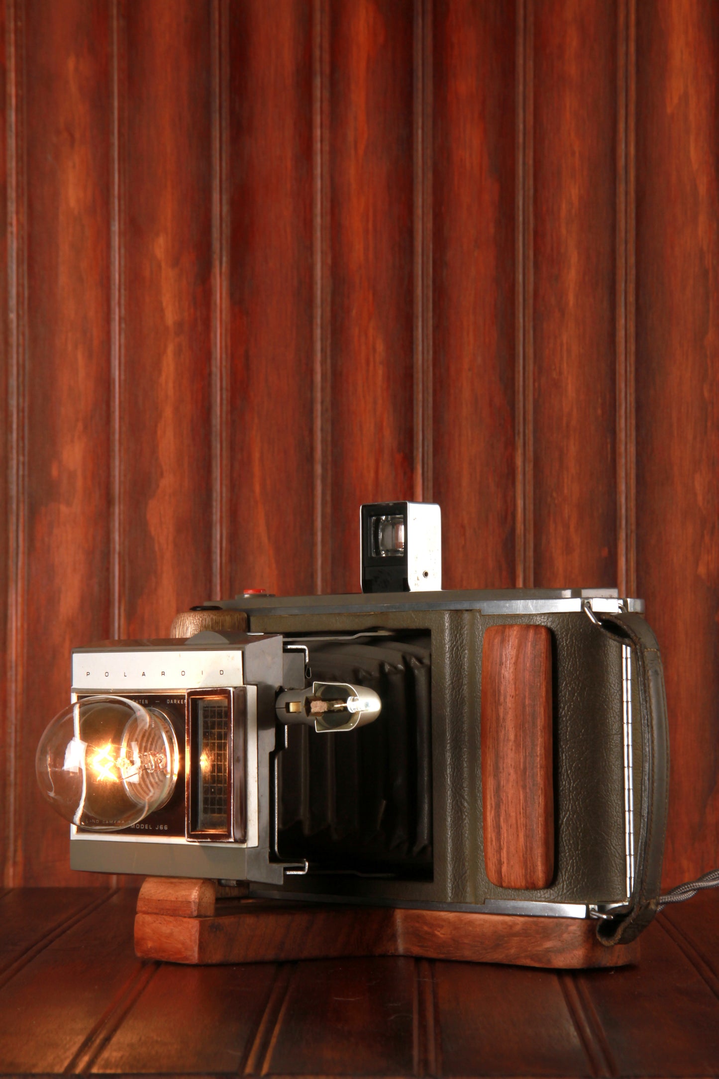 Polaroid J66 Camera Lamp