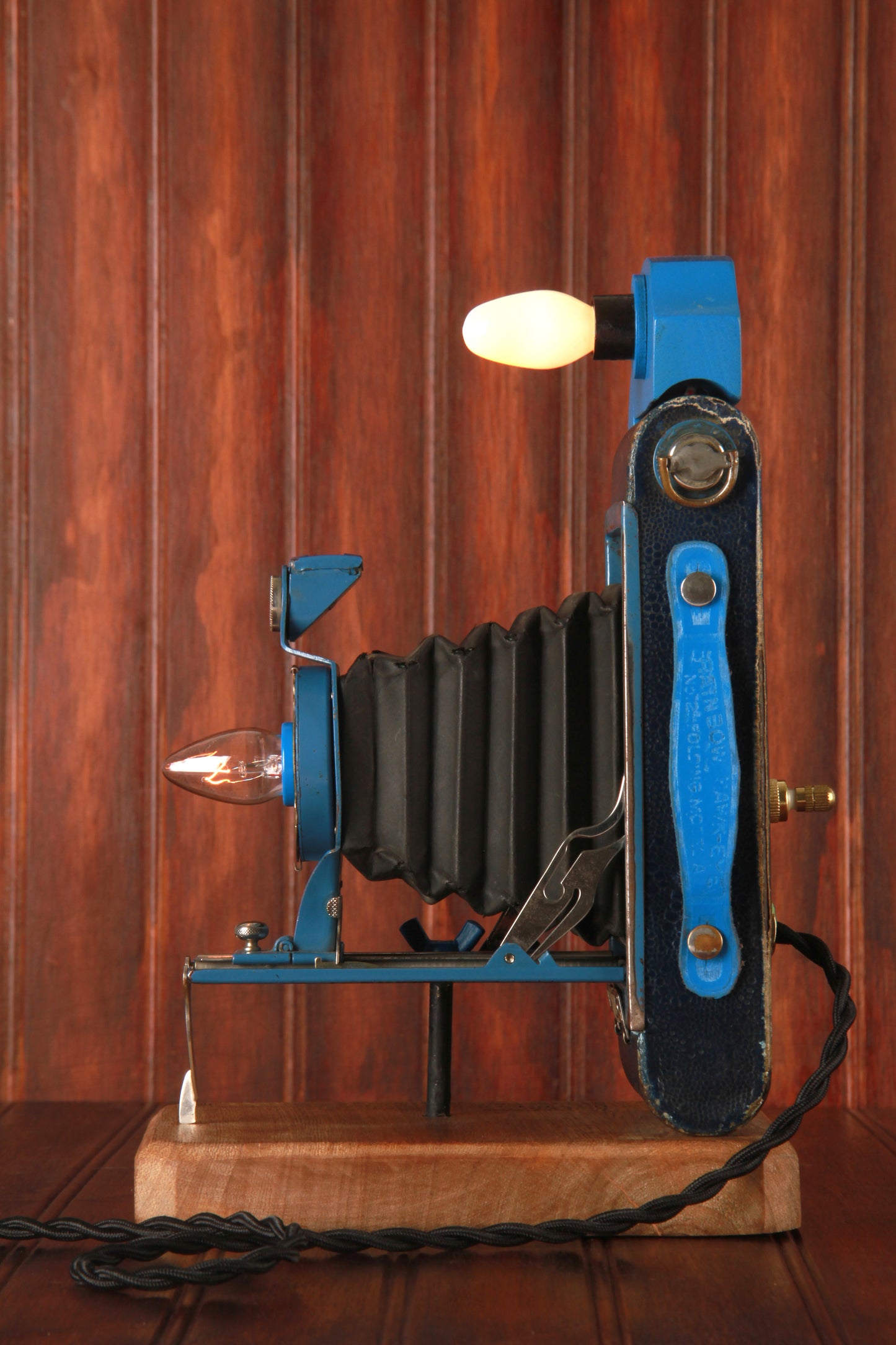 Eastman Rainbow Hawkeye- Blue