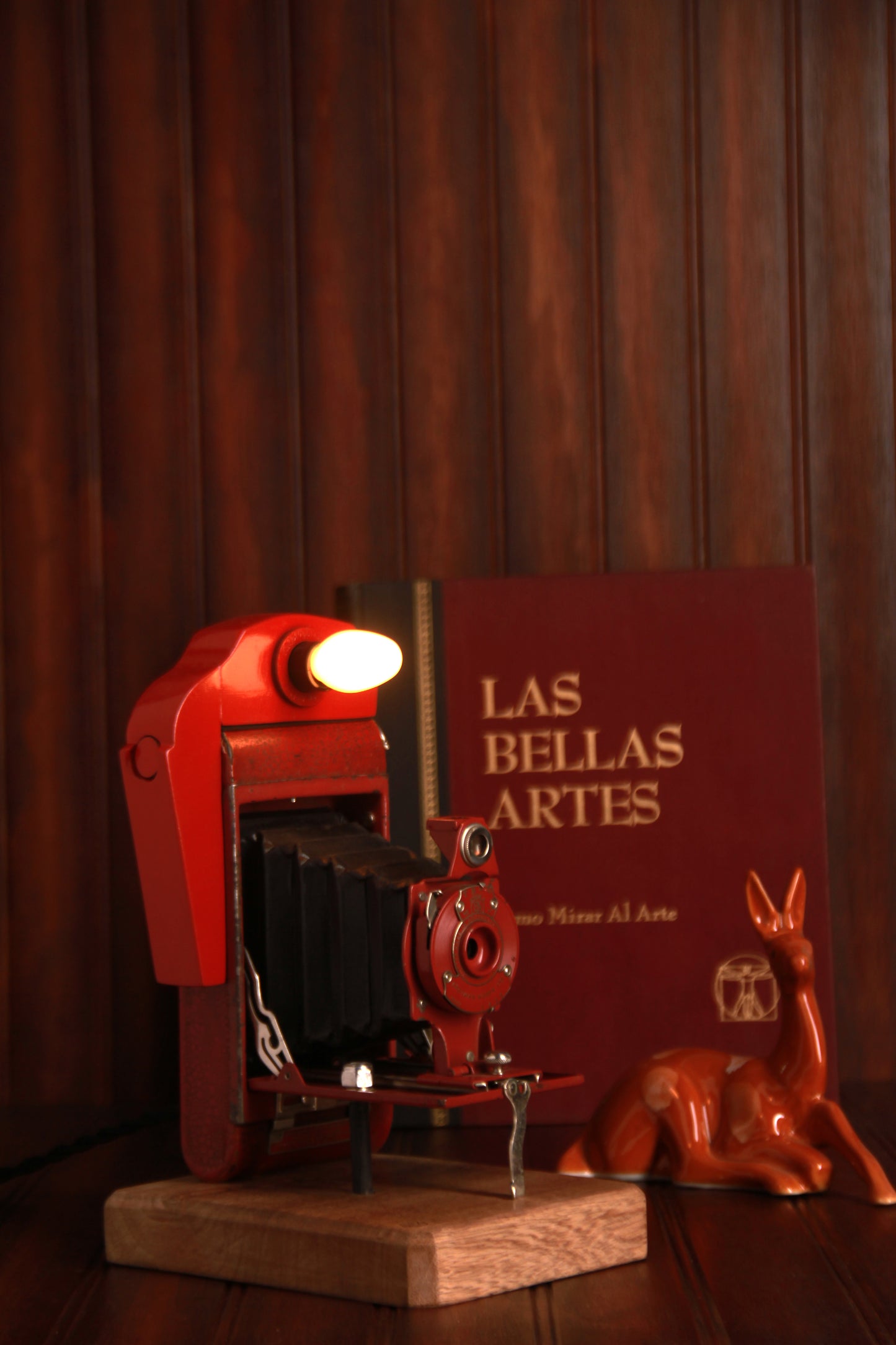 Eastman Rose Rainbow Hawkeye