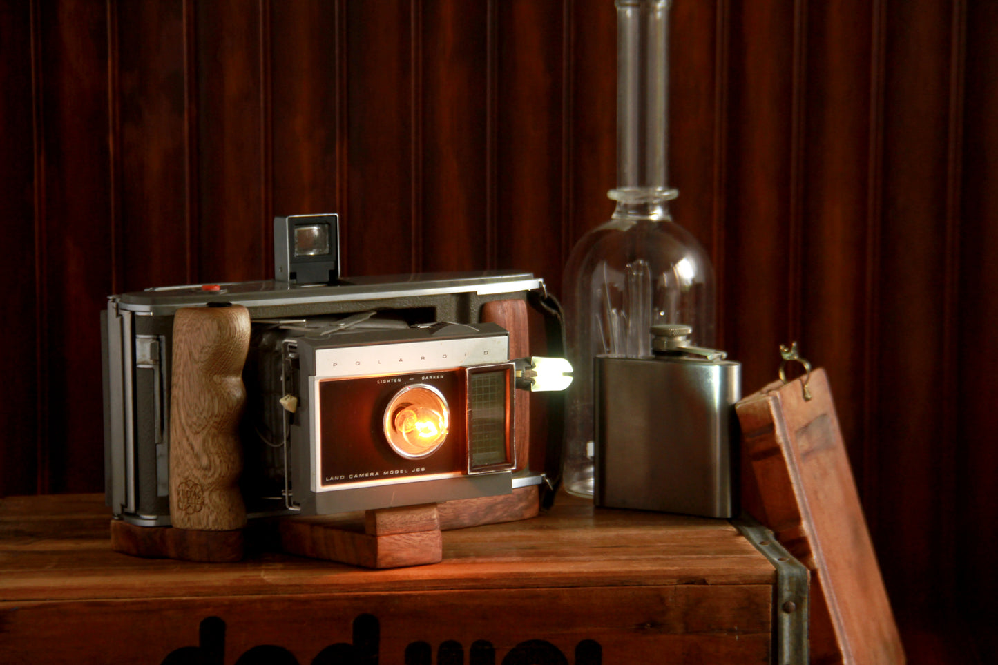Polaroid J66 Camera Lamp