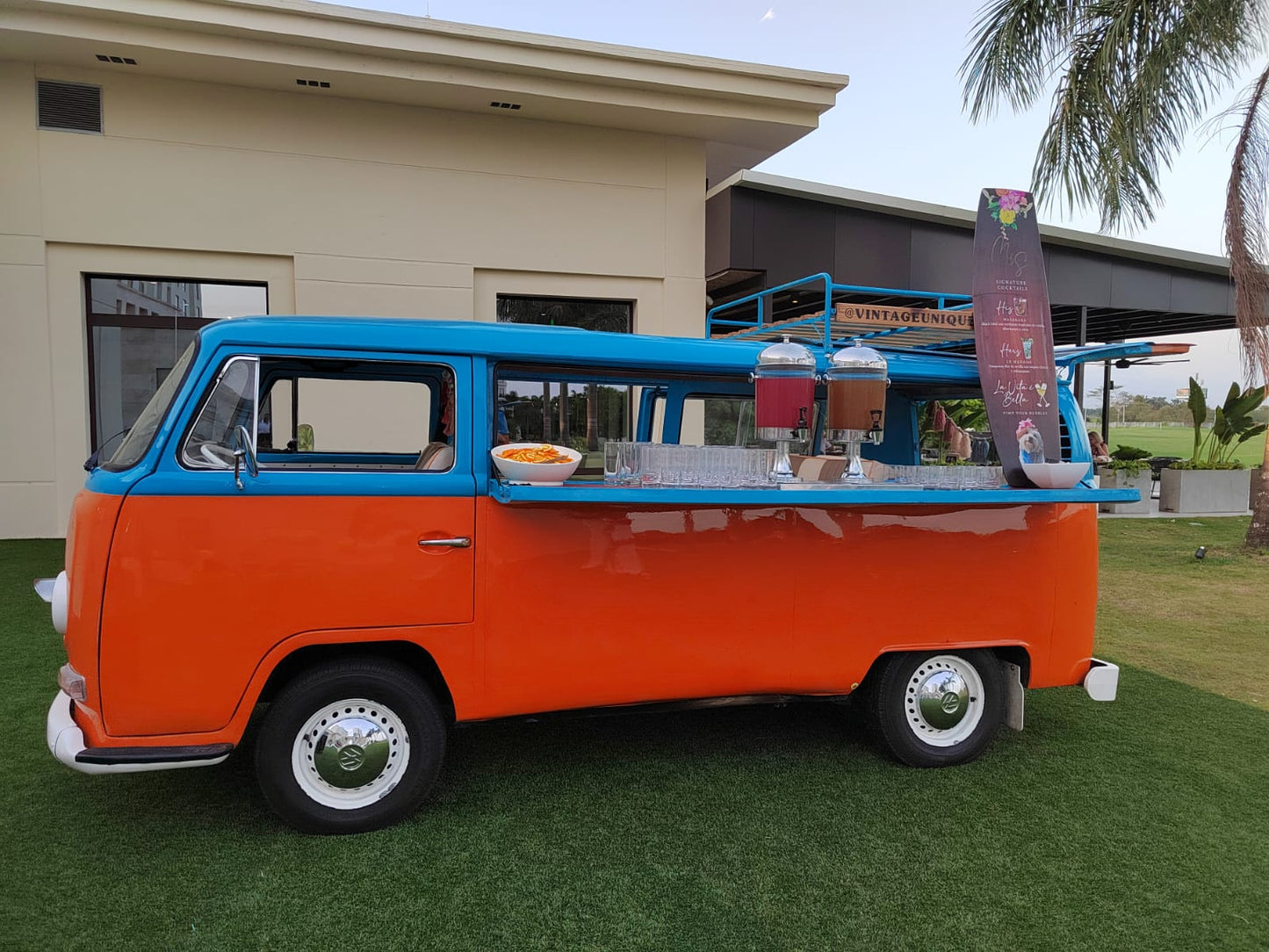 Mobile Bar Service